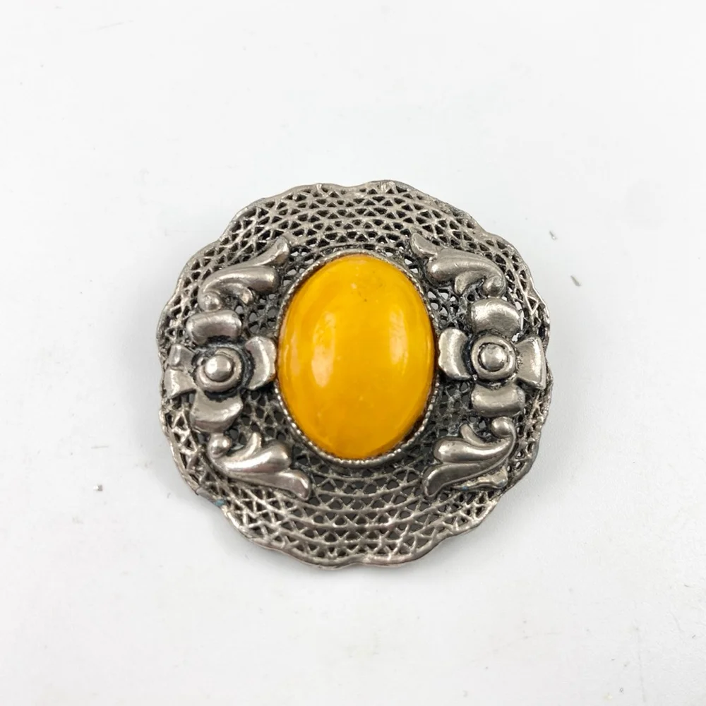 Vintage Chinese Export Filigree Orange Faux Amber Brooch Silver. - Picture 6 of 6